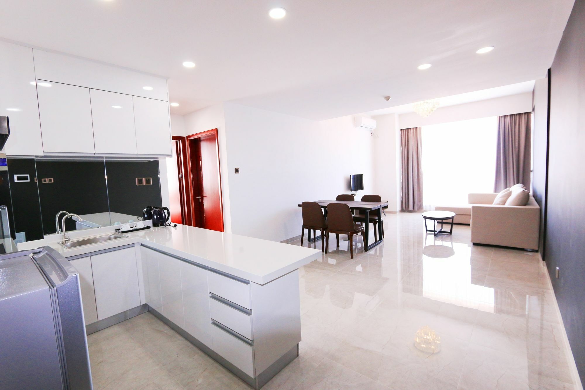 Eastland Hotel & Apartment Phnom Pen Exterior foto
